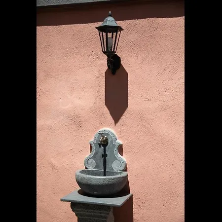 Guest house In Bb - Palazzo Daquino - Family With Bathroom Boscoreale