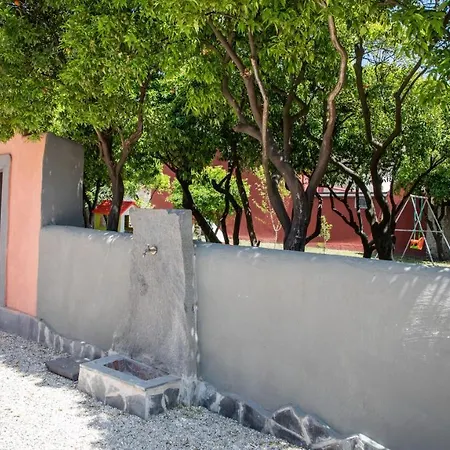In Bb - Palazzo Daquino - Family With Bathroom Guest house *